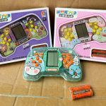 Hộp máy chơi game điện tử cầm tay