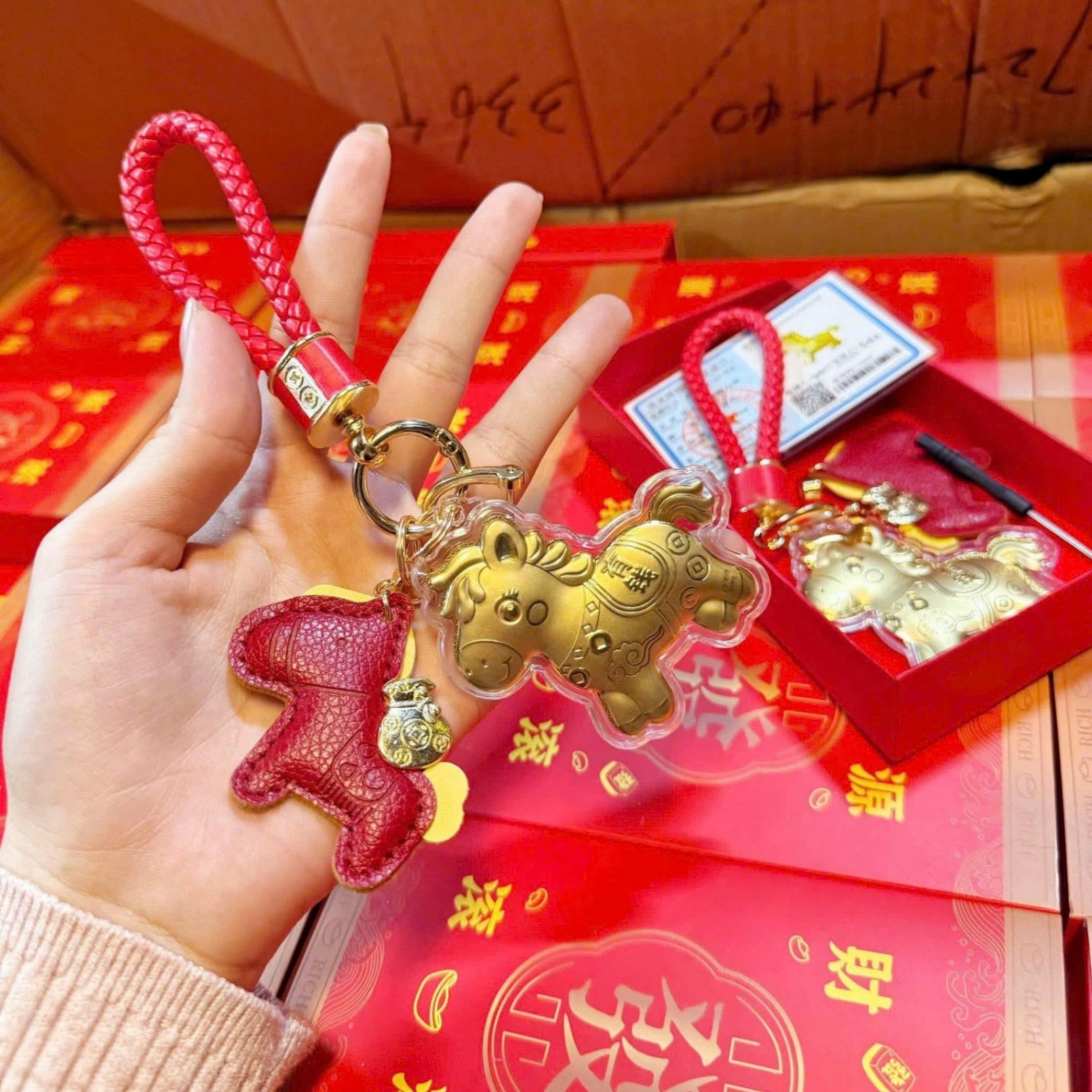Móc khóa charm ngựa 2026 (Kiện 200 cái) - Ảnh 2