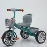Gift_ Xe đạp ba bánh cho bé