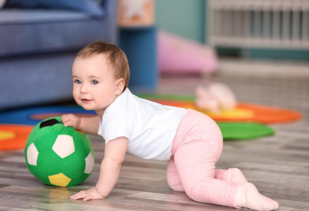 mua đồ chơi cho bé dưới 1 tuổi