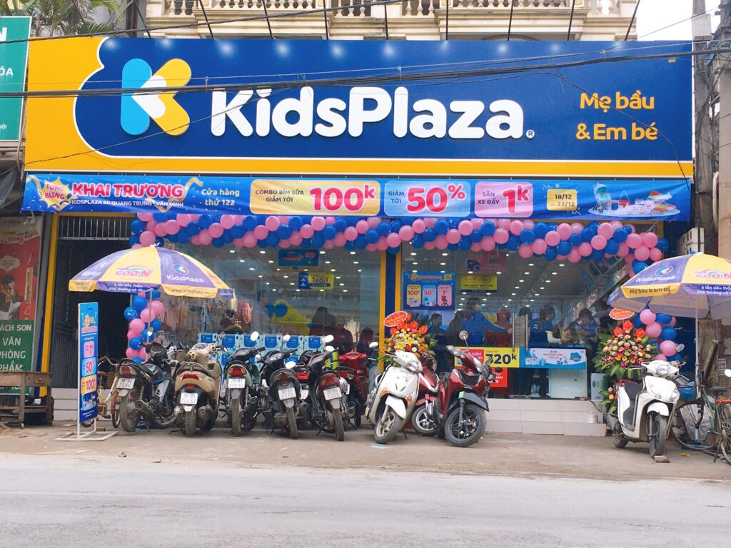 mua đồ chơi cho bé ở hà nội