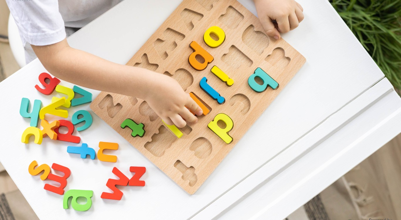 mua đồ chơi cho bé trai trên 3 tuổi