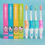 Bàn chải hình dáng bò sữa (Kiện 645 cái)