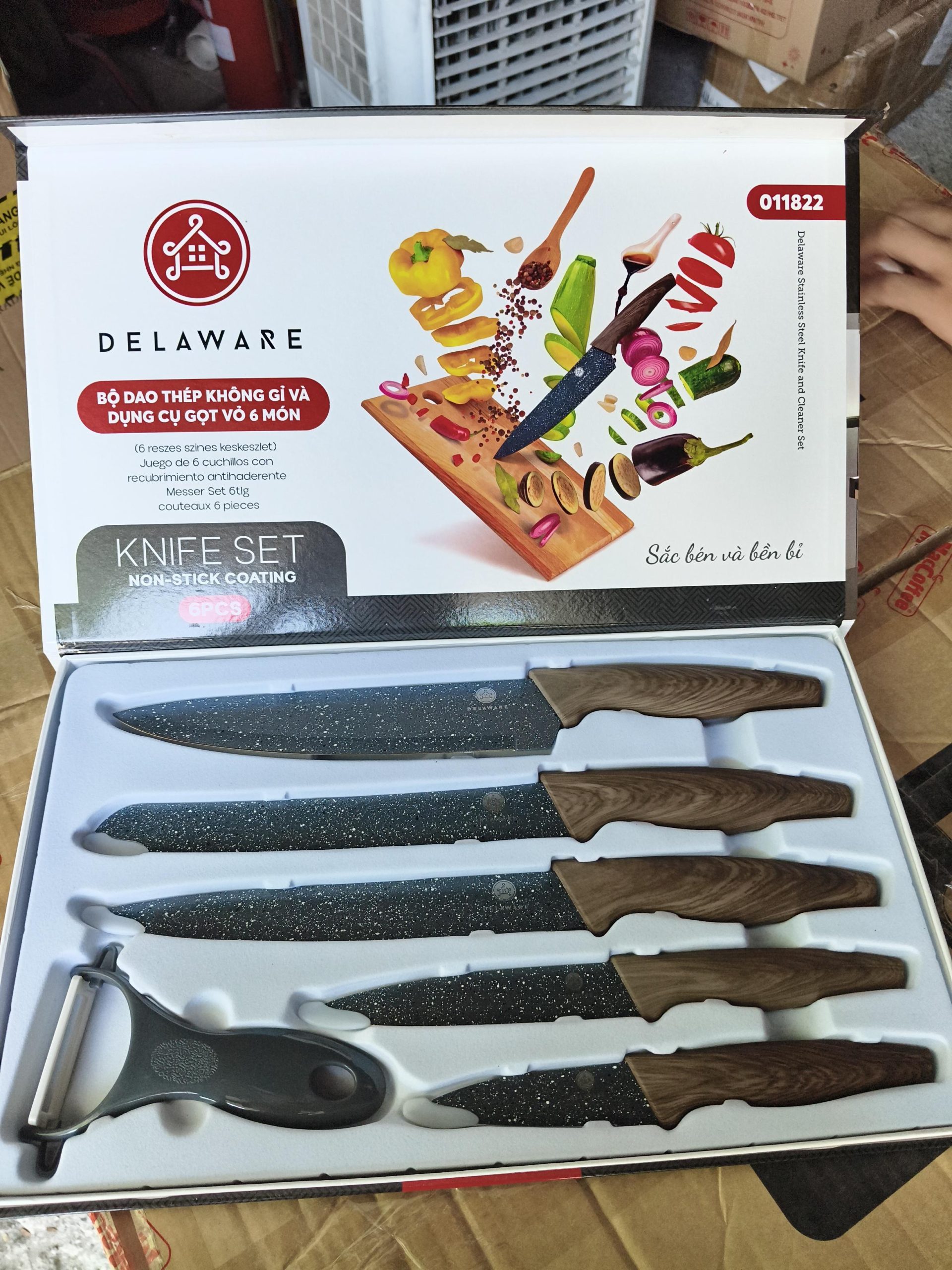 Bo-dao-kem-dung-cu-got-vo-bang-thep-khong-gi-6-mon-Delaware-Kien-20-bo- Bộ dao kèm dụng cụ gọt vỏ bằng thép không gỉ 6 món Delaware (Kiện 20 bộ) - Ảnh 1