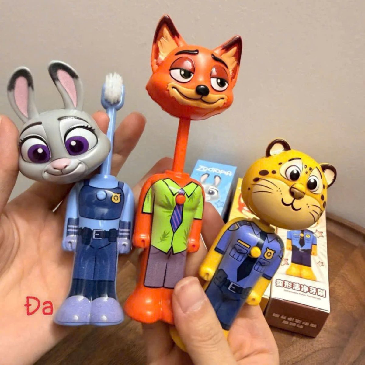 Set 3 bàn chải đánh răng hoạt hình (Kiện 200 set) - Ảnh 2