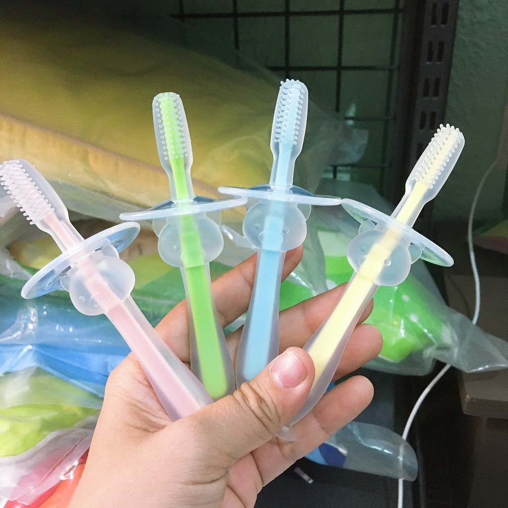 bàn chải đánh răng silicon cho bé