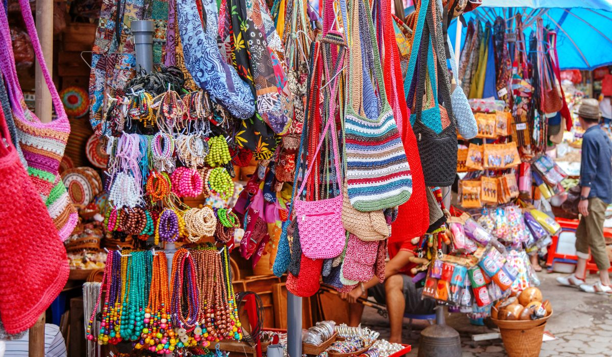 bán đồ lưu niệm