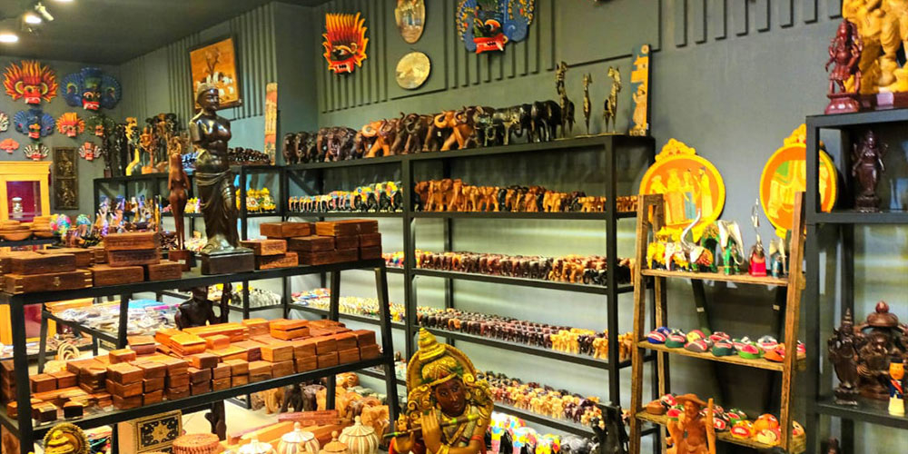 bán đồ lưu niệm