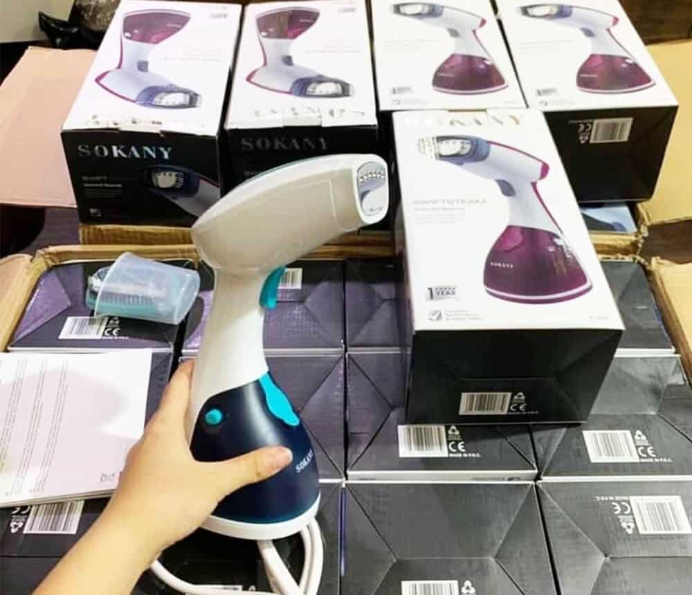bàn ủi cầm tay sokany