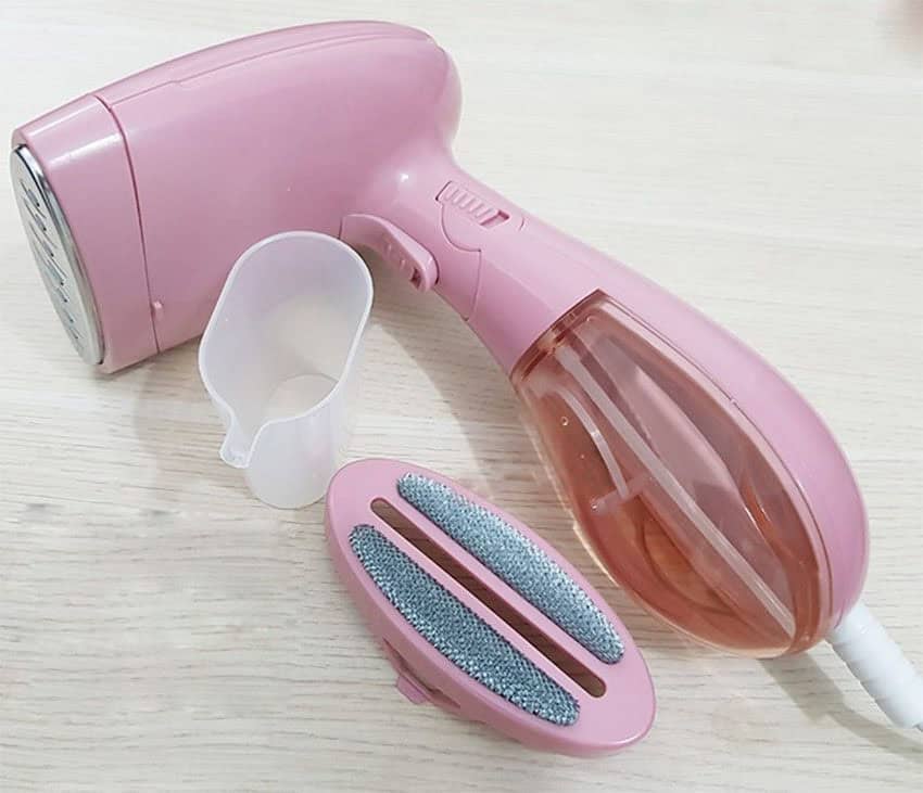 bàn ủi cầm tay sokany