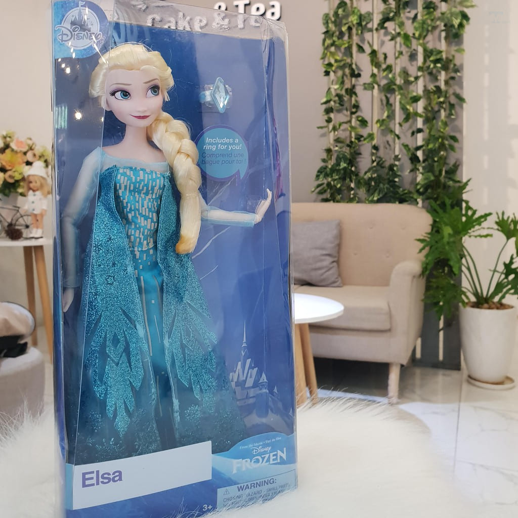 đồ chơi búp bê cho bé gái